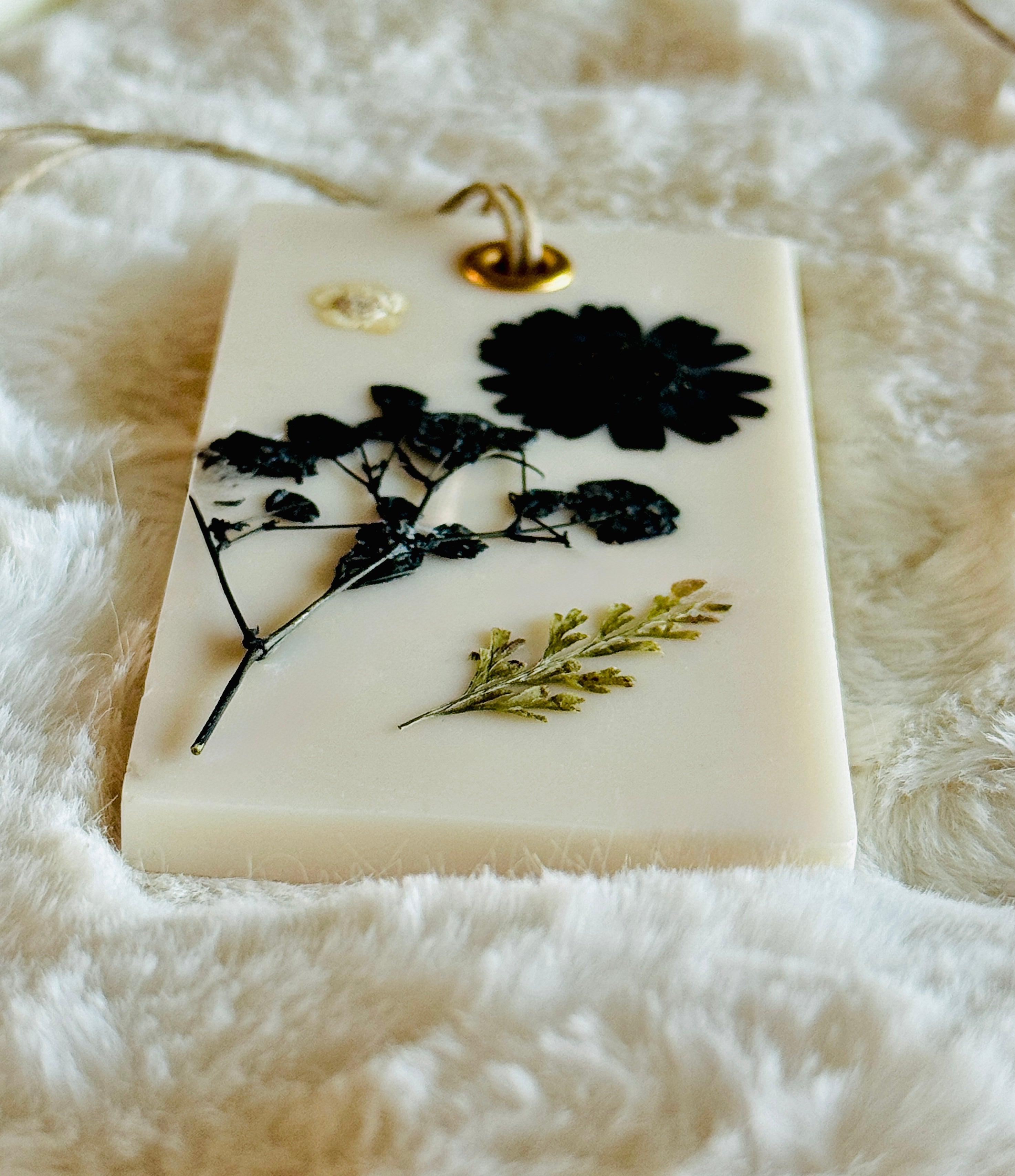 Organic Botanical Sachet for Freshening Small Spaces