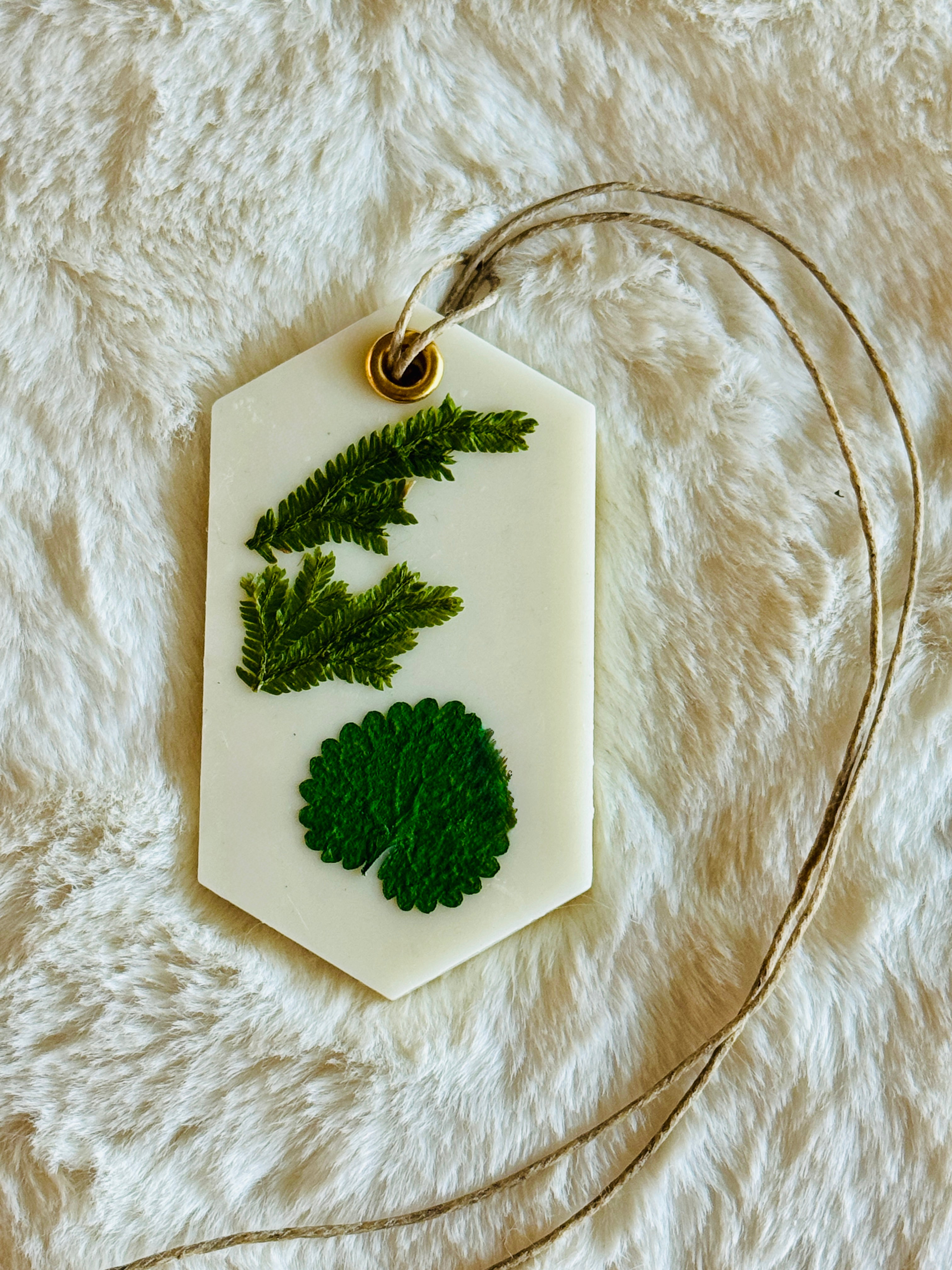 Organic Botanical Sachet for Freshening Small Spaces