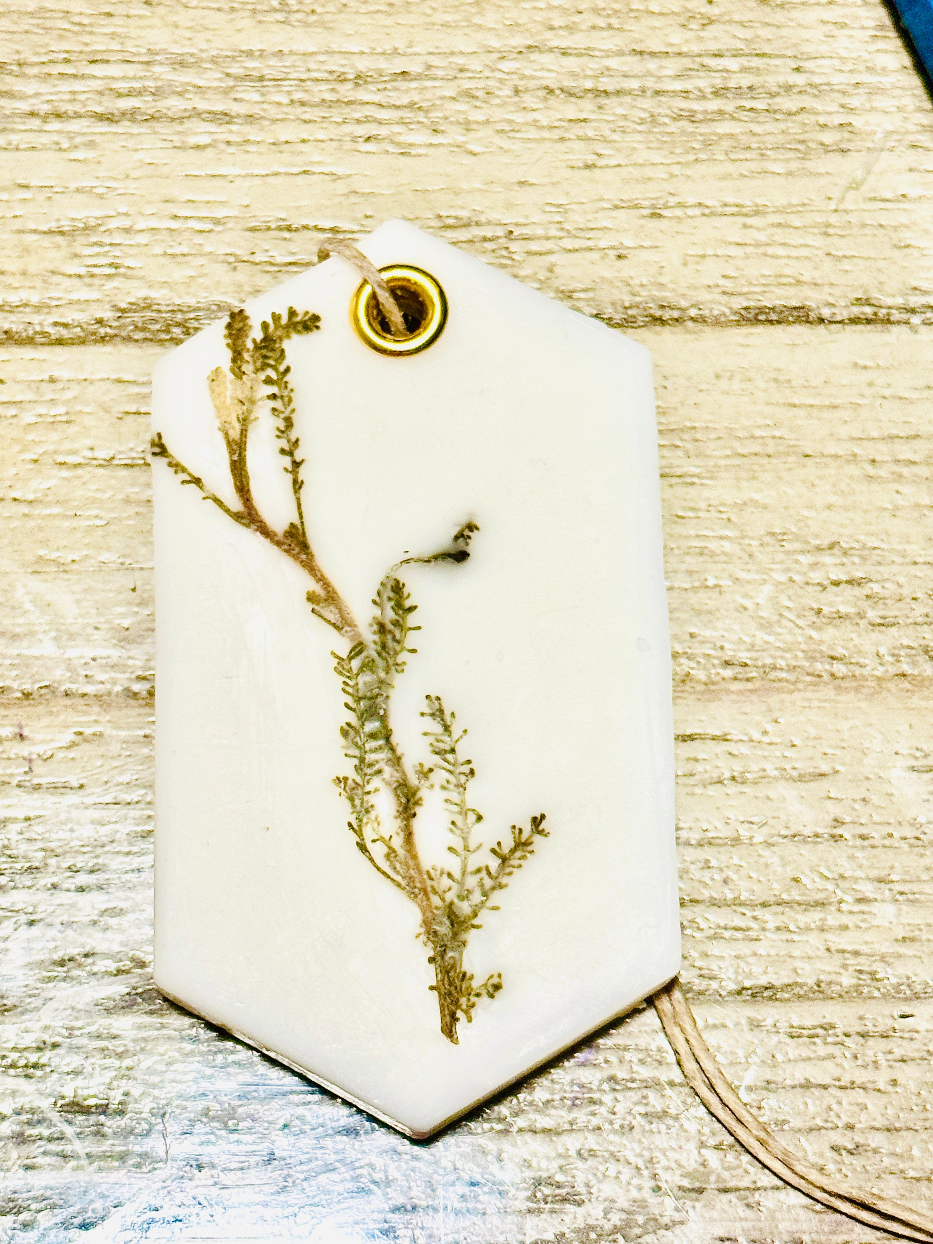 Organic Botanical Sachet for Freshening Small Spaces