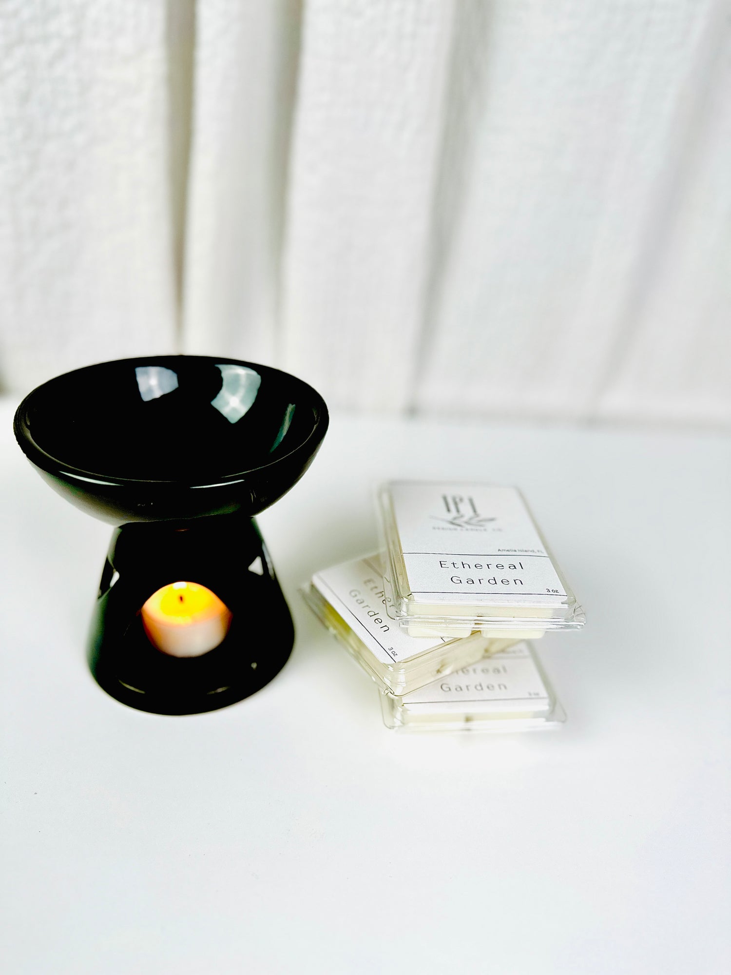 Black Wax &amp; Oil Warmer PH Design Organics