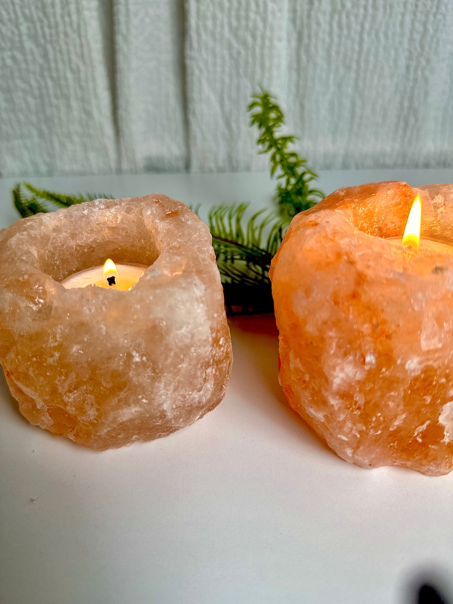 Tealight Candle Vessel of Himalayan Salt Natural calming light plus the negative ions produced from the Himalayan Salt is an absolute necessity to relax and wind down after a long day.