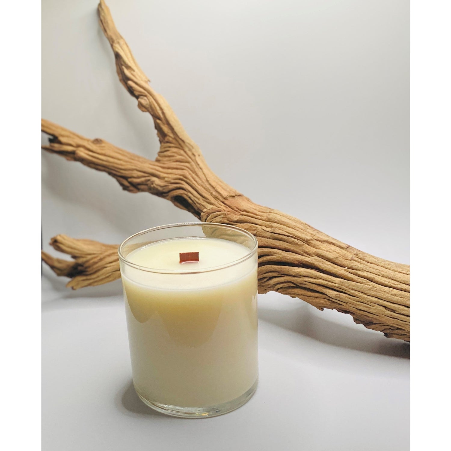 Sea Salt Shea Candle- with notes Orange, Freesia &amp; Tonka Bean